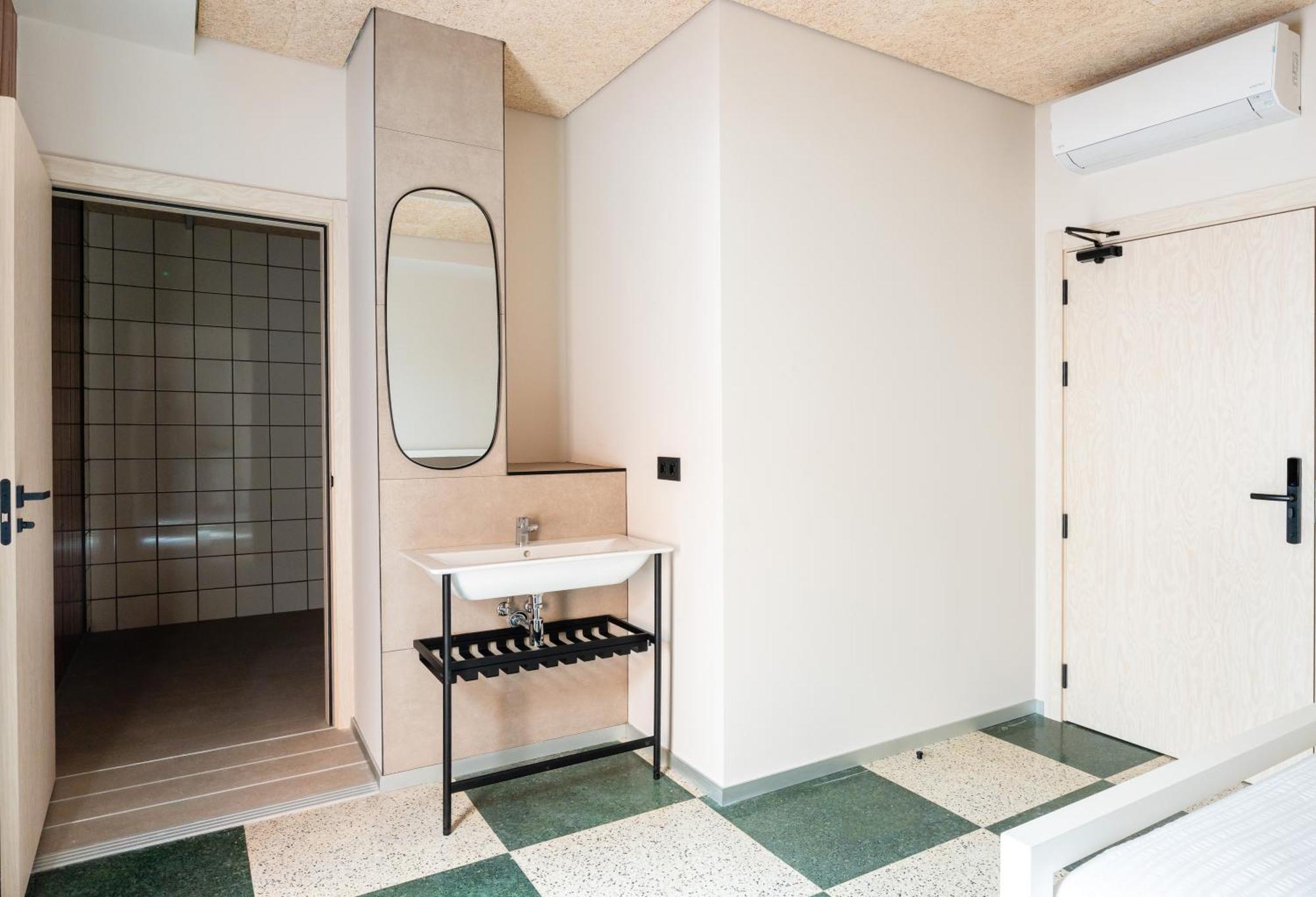 Lamia Bbk Women Hostel-Solo Mujeres Μπιλμπάο Εξωτερικό φωτογραφία